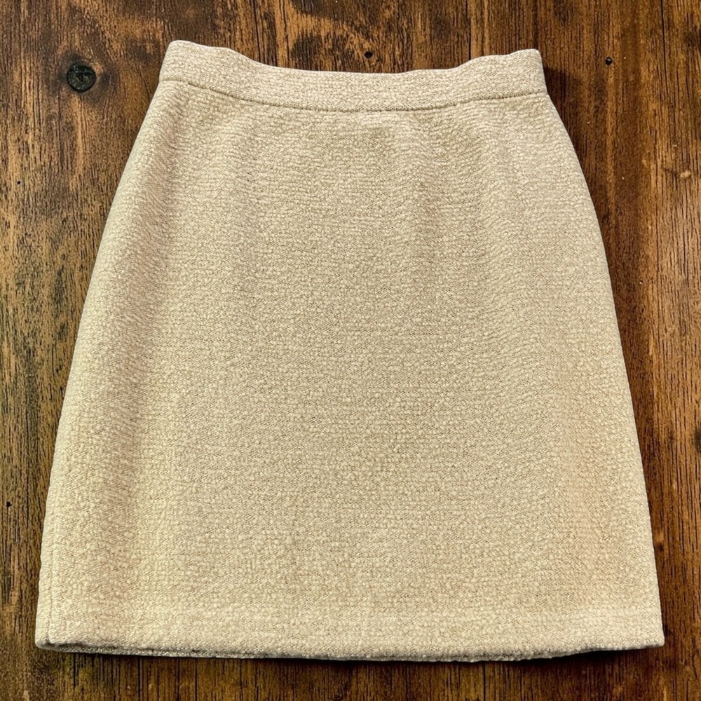St John Collection Marie Gray Santana Knit Skirt Suit Beige Gold Metallic 4 6 - Picture 6 of 16